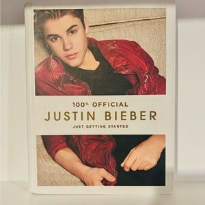 Justin Bieber 100% Official Just Getting Started Book
Hardcover